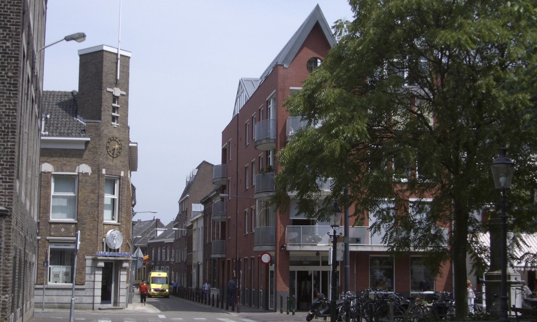 Appartements + commercial space Munsterplein - Roermond , Engelman Architecten